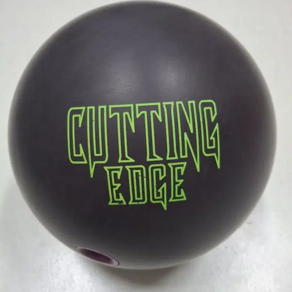 [BUNJANG] Brunswick Cutting Edge Dark Burgundy 14lb Bowling Ball (Used) / 14파운드 브런스윅 컷팅엣지 다크버건디 훅볼/중고볼링공/투핑거ok