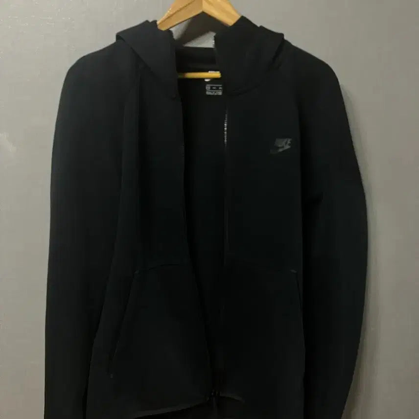 [BUNJANG] Nike Tech Fleece Black 2XL / 나이키 테크팩 블랙 2xl