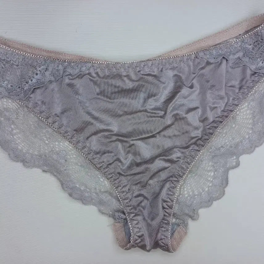 [BUNJANG] Silk Lace Panties / 실크 레이스 팬티 중고