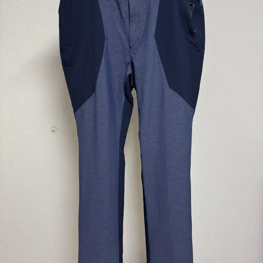 [BUNJANG] Mountia Men's Hiking Pants (Size 34) - New Condition / (새상품) 마운티아 남성 등산복 바지 34사이즈