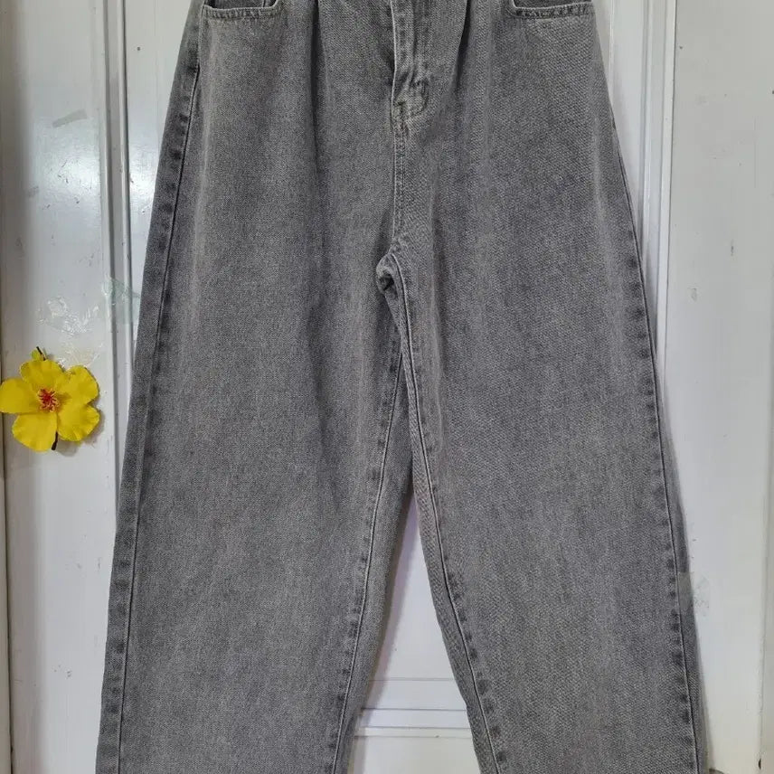 [BUNJANG] Grey Wide Fit Denim Pants / 봄 여름. 요즘유행하는 와이드  핏이이쁜고급스러운  청 밴딩 통바지