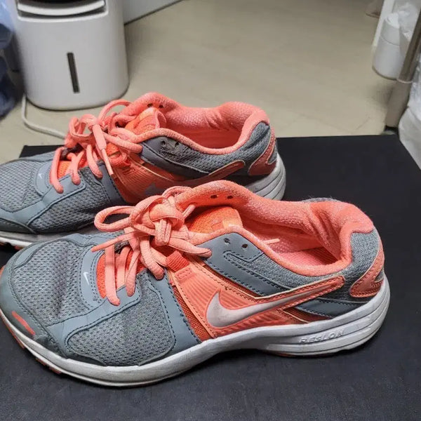 [BUNJANG] Nike Dart 10 Gray Orange 245mm / 나이키 다트 10 그레이 오렌지 245mm 상태좋음