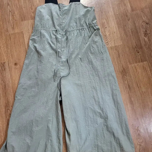 [BUNJANG] Mint Wide Jumpsuit with Strap / 끈 와이드 점프수트 민트 새제품