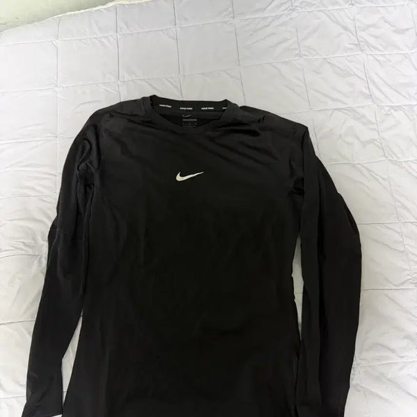 [BUNJANG] Nike Pro Dri-FIT Long Sleeve Shirt L Size / 나이키 프로 드라이핏 긴팔티 L사이즈 실착1회 새상품 판매