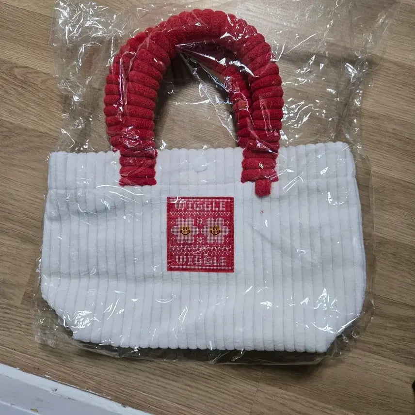 [BUNJANG] WiggleWiggle Corduroy Tote Bag (Sealed) / 미개봉 위글위글 코듀로이 토트백