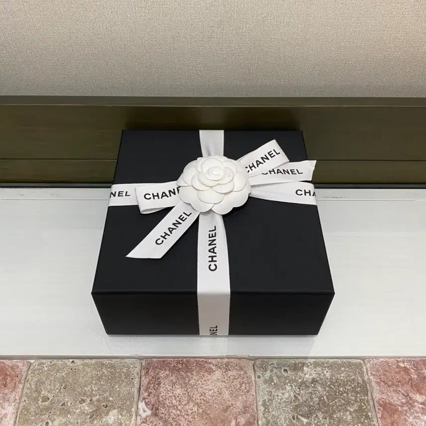 [BUNJANG] Chanel Belt Box Set with Ribbon and Camellia / 샤넬 벨트박스 + 리본 + 까멜리아