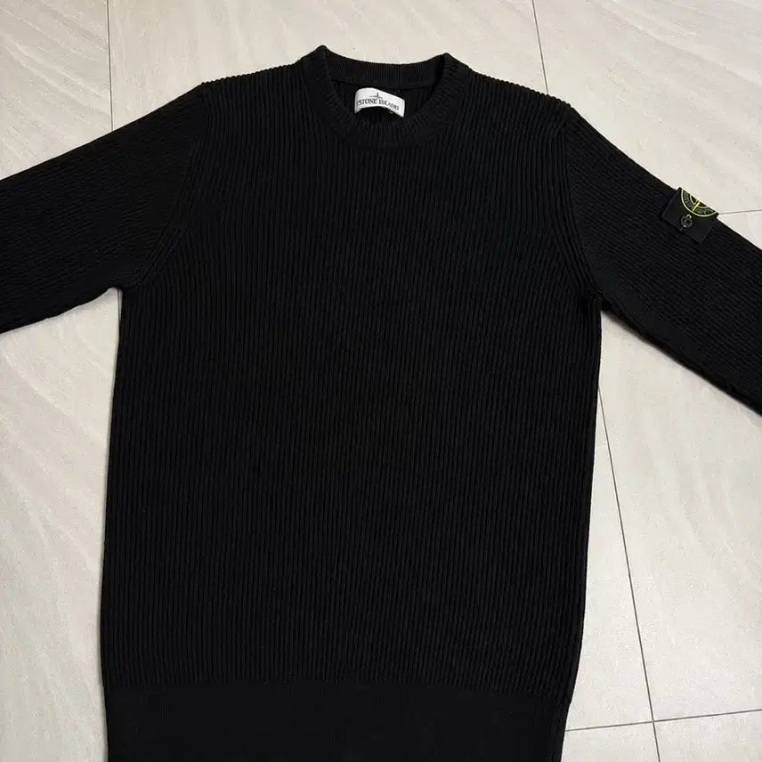[BUNJANG] Stone Island Knit Sweater Black / 스톤아일랜드 니트 블랙