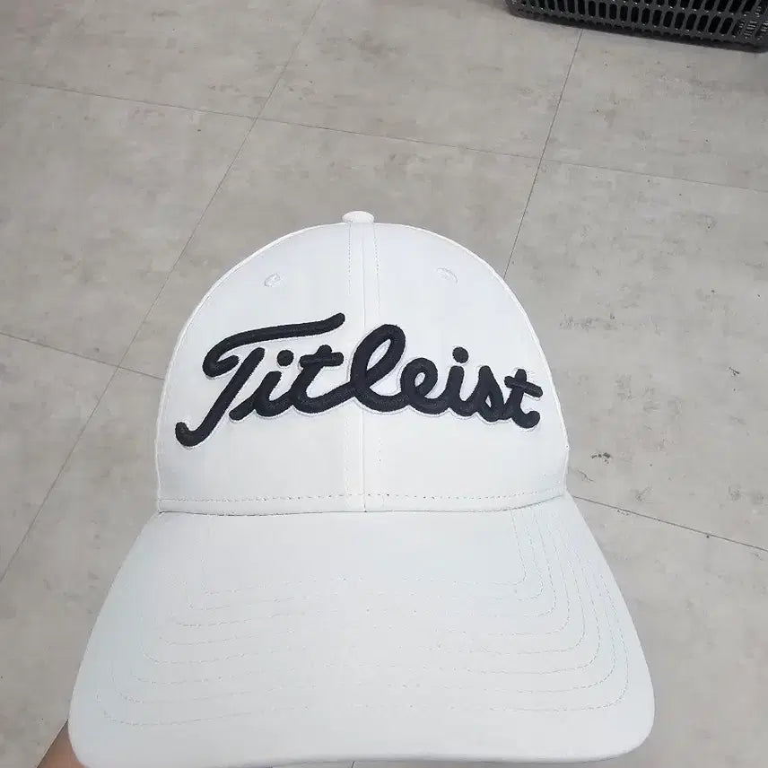 [BUNJANG] Titleist Golf Hat White / 타이틀리스트 골프 모자 화이트