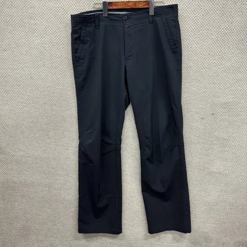 [BUNJANG] Under Armour Spring/Autumn Trousers Size 91 / 언더아머 봄 가을 바지 91 D02562