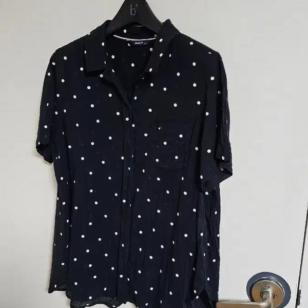[BUNJANG] Hazzys Polka Dot Blouse / 헤지스 도트무늬 블라우스(716