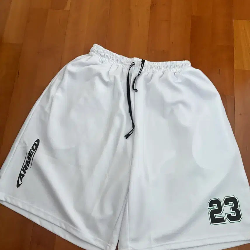 [BUNJANG] Muscle Armed Bermuda Shorts / 머슬암드 버뮤다
