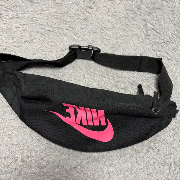 [BUNJANG] Nike Heritage Reverse Swoosh Waist Bag / 나이키 헤리티지 역스우시 웨이스트백