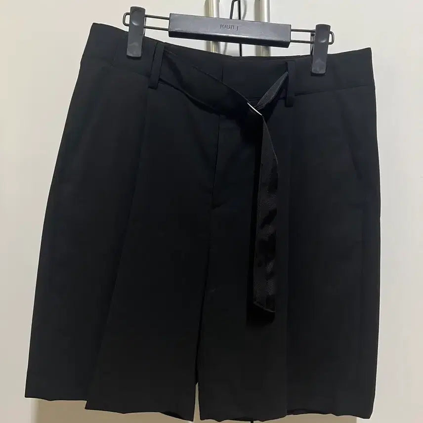 [BUNJANG] Juun.J Black Shorts Size 44 / 준지 반바지 44사이즈 블랙