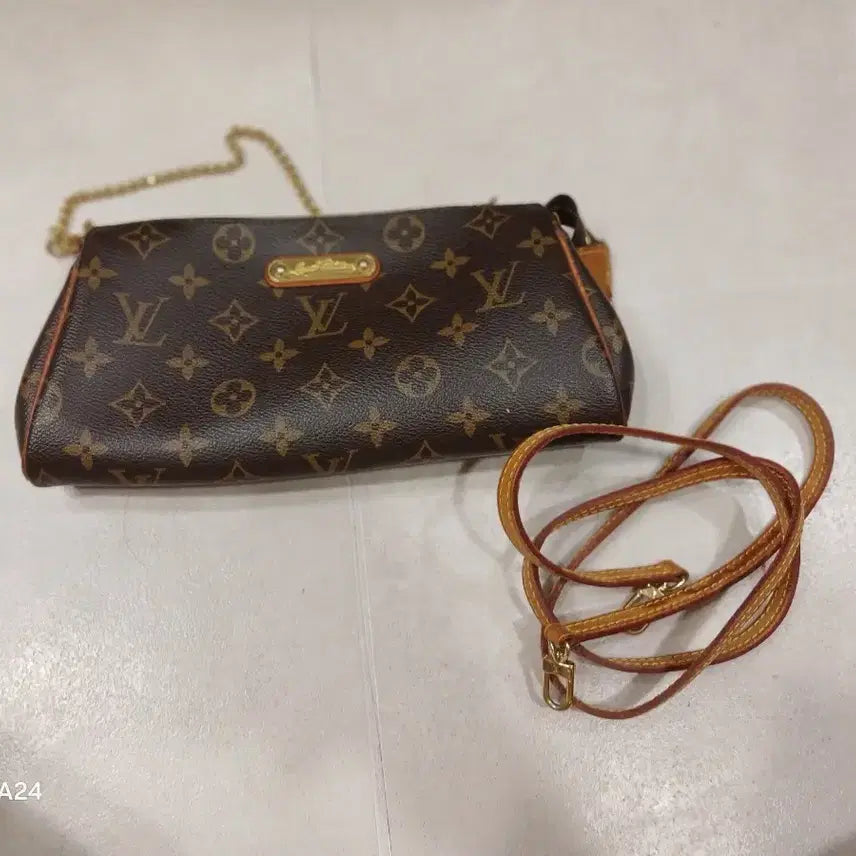 [BUNJANG] Louis Vuitton Eva Clutch Monogram / 정품 루이비통 에바클러치