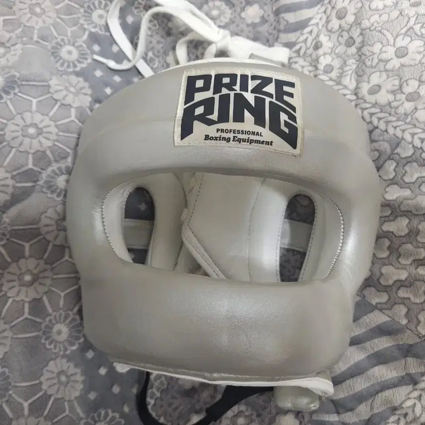 [BUNJANG] Freespring Professional Kobo Boxing Headgear / 프라이즈링 프로페셔널 코보호 복싱 헤드기어