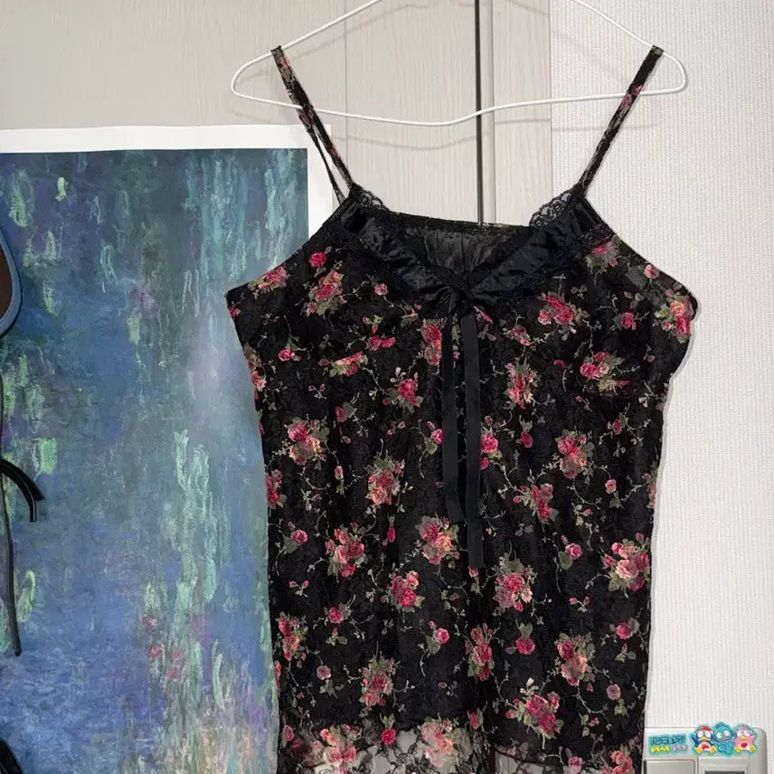 [BUNJANG] Vintage Floral Sleeveless Top / 빈티지 플로럴 슬리브리스