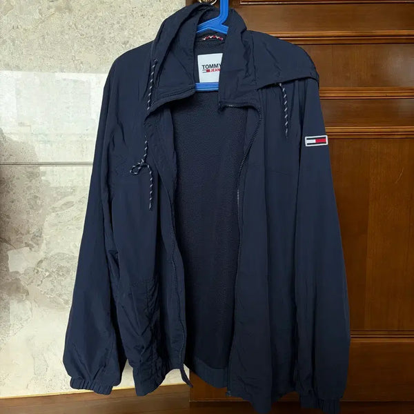 [BUNJANG] Tommy Jeans Navy Windbreaker Jacket / 타미진스 네이비 바람막이 자켓