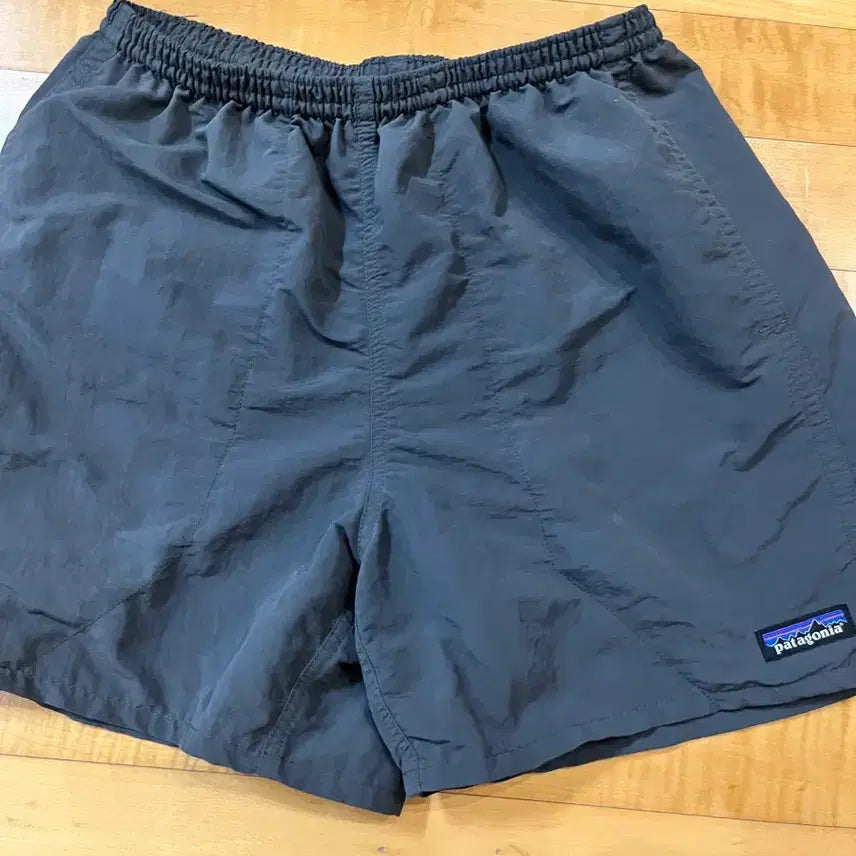 [BUNJANG] Patagonia Baggies 5 Inch Shorts Charcoal / 파타고니아 배기스 5인치 s