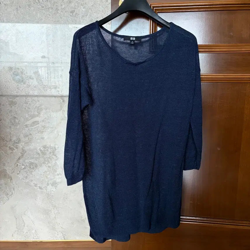 [BUNJANG] Uniqlo Navy Knit / 유니클로 네이비 니트