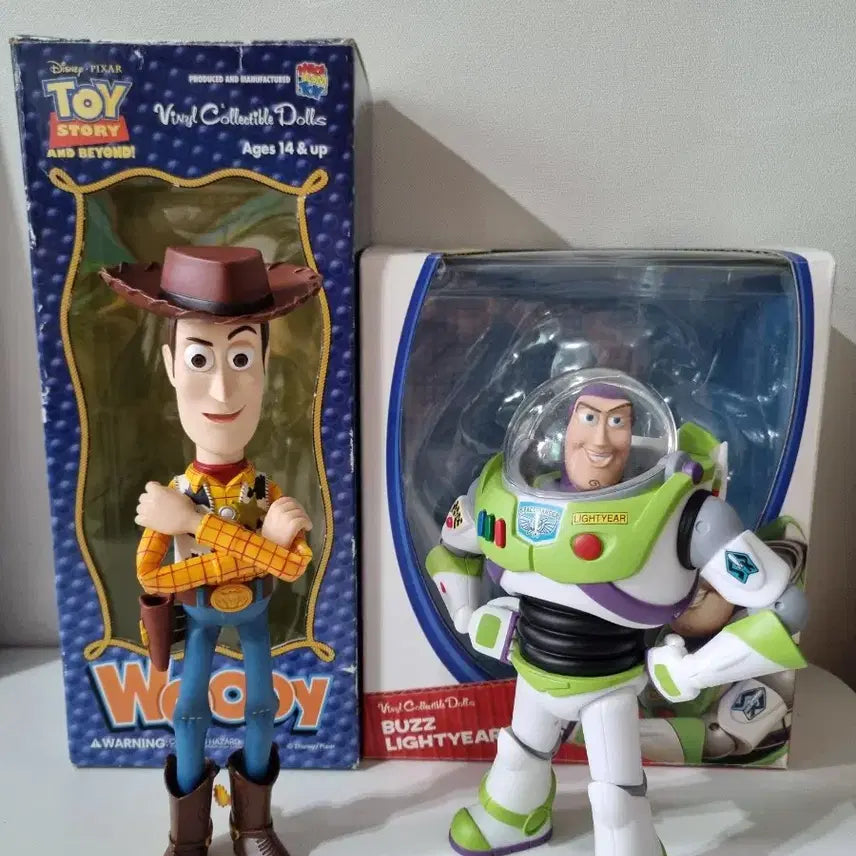 [BUNJANG] Medicom Toy Disney Pixar Toy Story Woody & Buzz VCD Figure / 디즈니 픽사 토이스토리 우디, 버즈 VCD 피규어