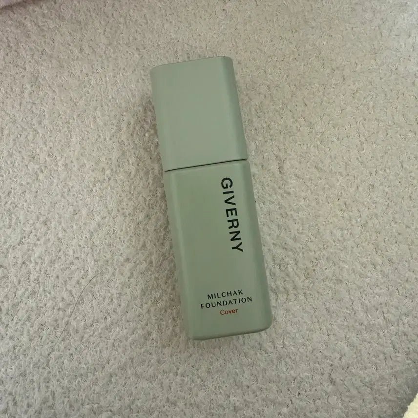 [BUNJANG] Giverny Adherent Cover Foundation SPF30 PA++ (Porcelain, Shade 17) / 지베르니 밀착 커버 파운데이션 17호 포슬린