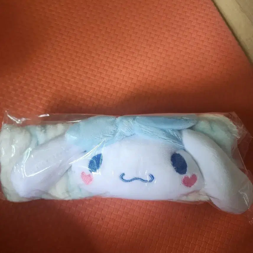[BUNJANG] Sanrio Cinnamoroll Hairband / 산리오 시나모롤 헤어밴드