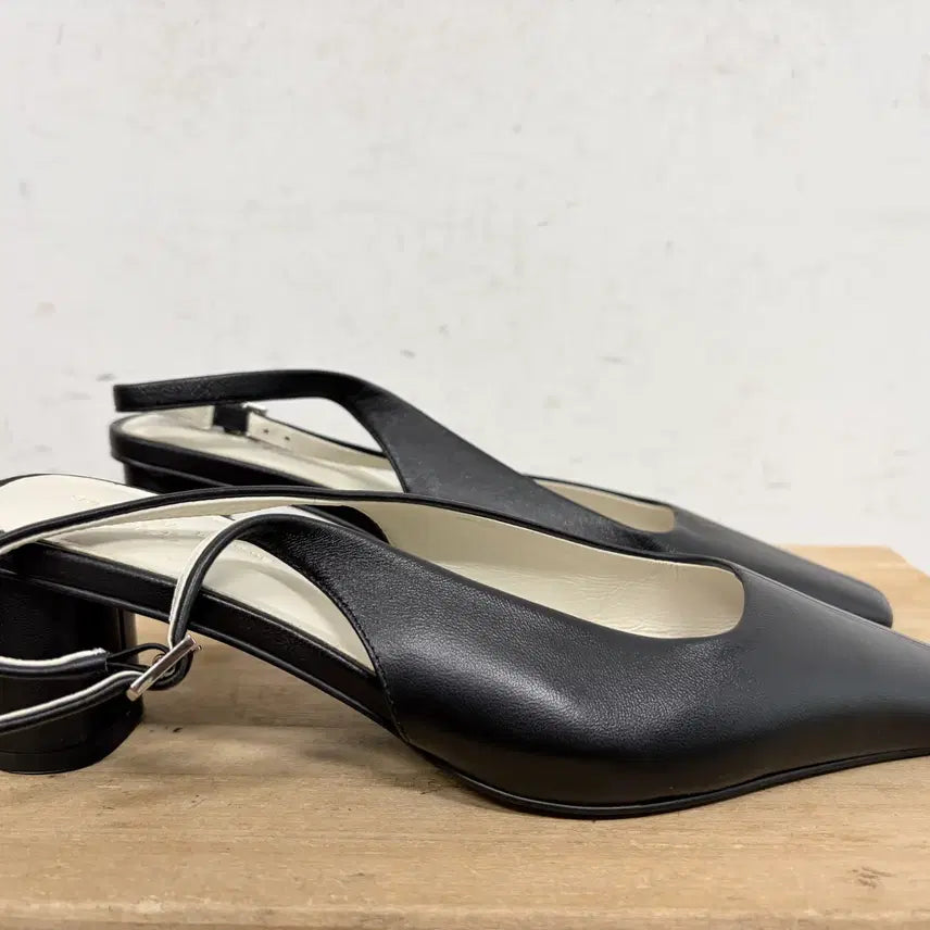[BUNJANG] SUECOMMA BONNIE Women's Sandals Size 240 / 슈콤마보니 여성 샌들 240