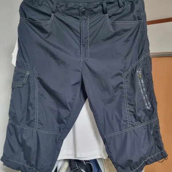 [BUNJANG] Kolon Sport Cargo 7/8 Length Pants Black Size 34 / (세탁 완료)코오롱스포츠 카고 7부바지 블랙 86 34사이즈