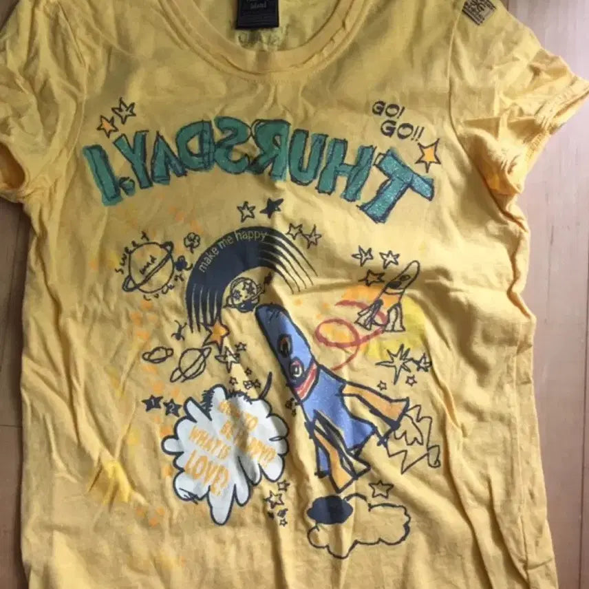 [BUNJANG] Thursday Island Spaceship T-Shirt / 써스데이아일랜드 우주선 티(90)