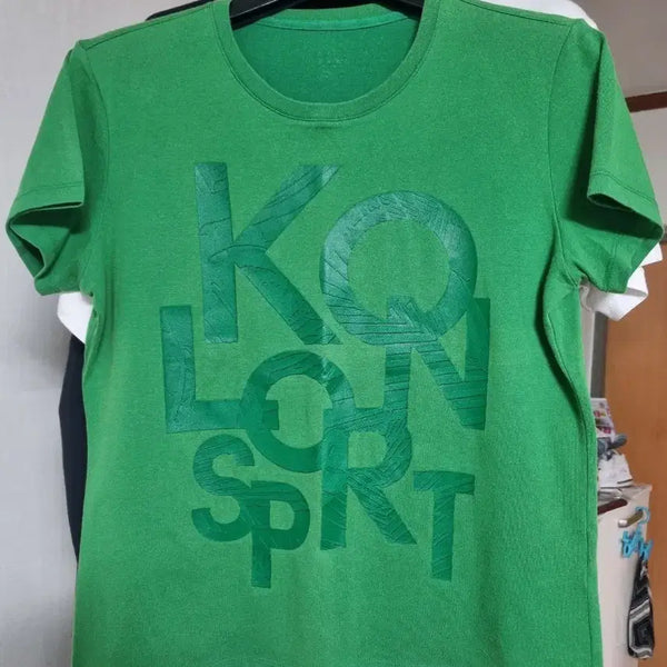 [BUNJANG] Kolon Sport Logo Short-Sleeve T-Shirt Green L (100) / (세탁 완료)코오롱스포츠  로고 반팔 티셔츠 그린 L 100사이즈
