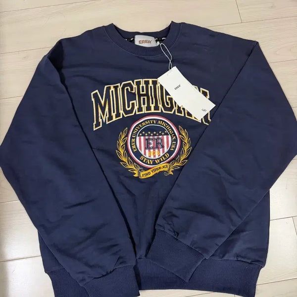 [BUNJANG] Er-er Sweatshirt Navy / 에르에르 맨투맨