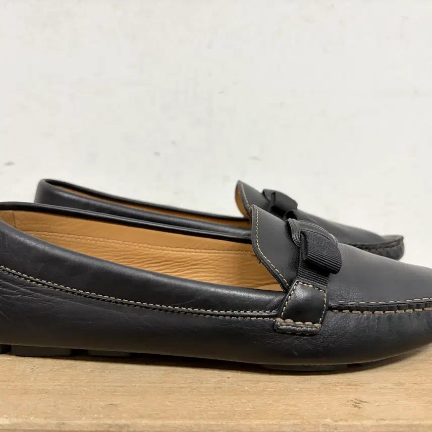[BUNJANG] Salvatore Ferragamo Women's Loafers Size 7D / 페라가모 여성 로퍼 7d