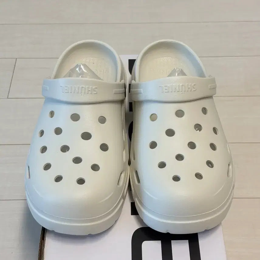 [BUNJANG] Schnel Clogs Cream White Size 230 / 슈니엘 클로그 230