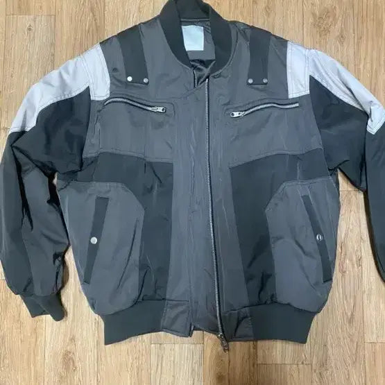[BUNJANG] UNDER MY CAR 22FW Turtle Bomber Driftwood Jacket / 언더마이카 터틀 봄버 드리프트우드 자켓