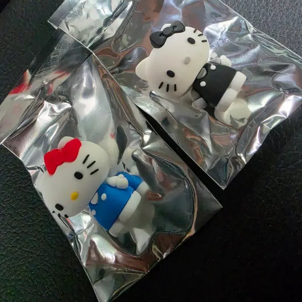 [BUNJANG] Hello Kitty Greek Yogurt Magnet / 그릭요거트 헬로키티 마그넷