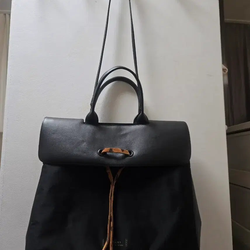 [BUNJANG] Kuani Shoulder Bag / 핸드백