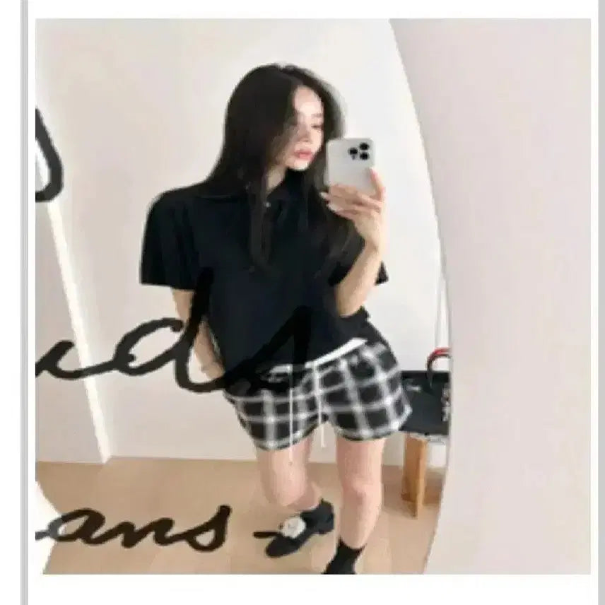 [BUNJANG] PartySu Short Sleeve Collar T-Shirt - Black / 파티수 반팔 카라티 - 블랙