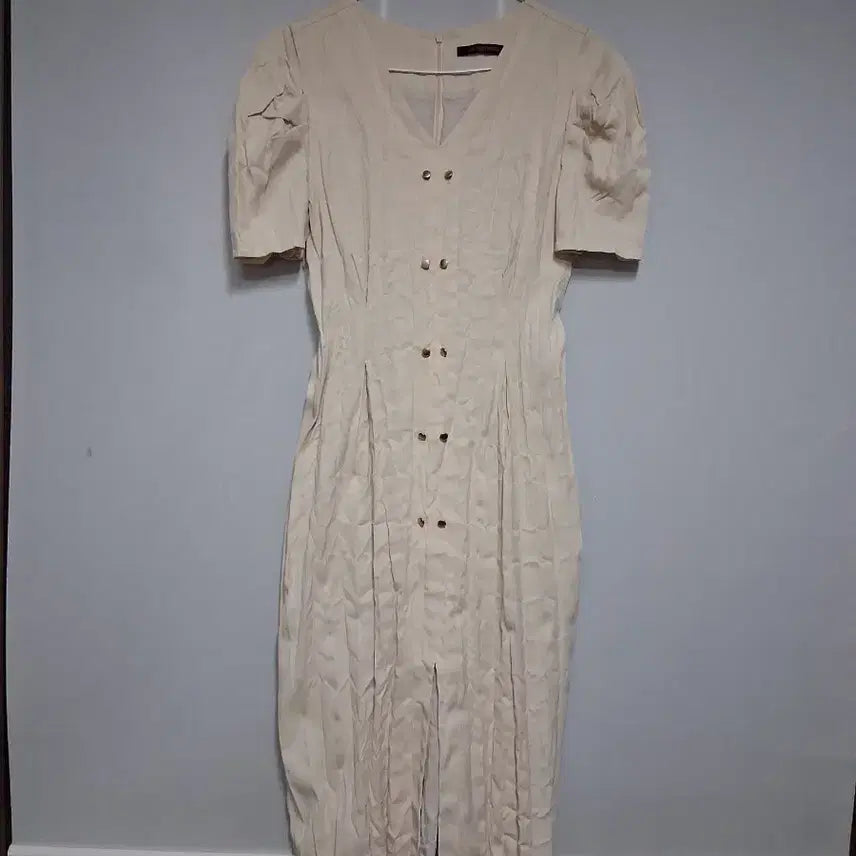 [BUNJANG] LETQSTUDIO Beige Pintuck Dress (Size S) / LETQSTUDIO 베이지색 핀턱 원피스(S)