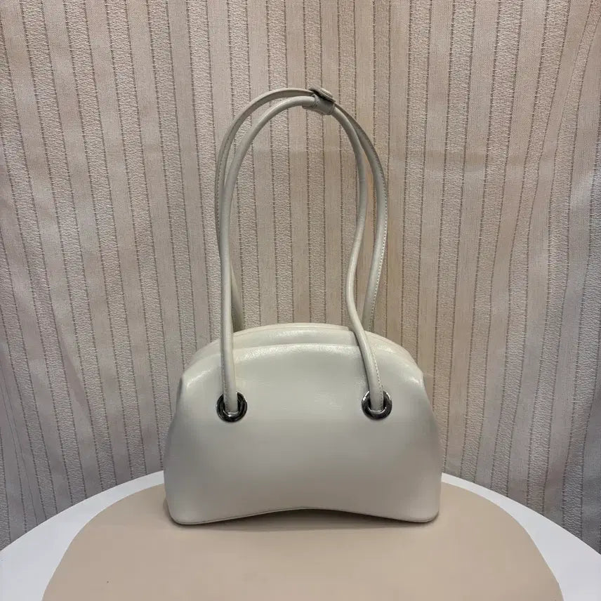 [BUNJANG] Osoi Circle Brot Shoulder Bag / 오소이 써클 브로트 숄더백