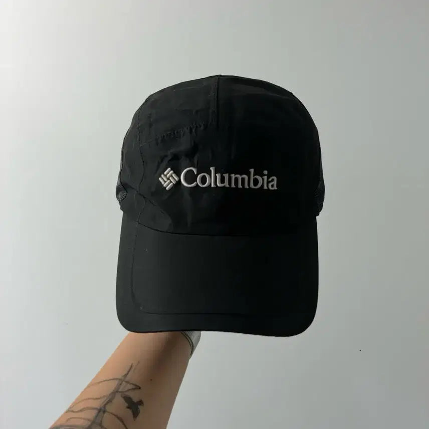 [BUNJANG] Columbia Omnitech Black Ball Cap / Columbia  콜롬비아 옴니테크 블랙 볼캡