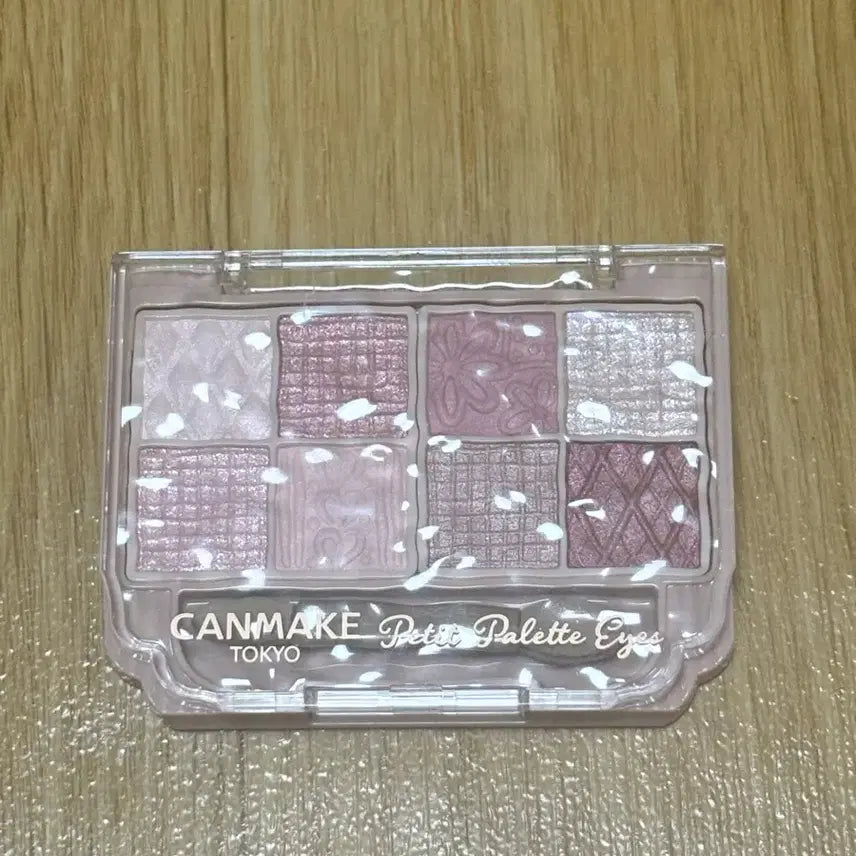 [BUNJANG] Canmake Petit Palette Eyeshadow Palette Mignonne Ribon / 캔메이크 쁘띠 팔레트 아이즈 섀도우 팔레트 미뇽느리본