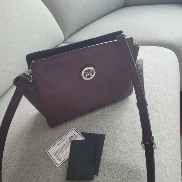 [BUNJANG] Metsiro City Women's Leather Shoulder Bag Burgundy / 메트로시티 여성 가죽 숄더백 버건디