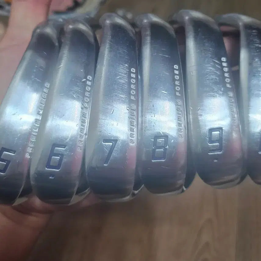 [BUNJANG] Bridgestone V300 8th Gen 5 Iron NS PRO 950S Shaft / 브릿지스톤 v300 8세대