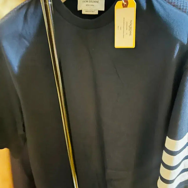 [BUNJANG] Thom Browne 4-Bar Navy Short Sleeve T-Shirt (New) / 톰브라운 4바 네이비 반팔 티셔츠 드립니다[미착용 새상품]