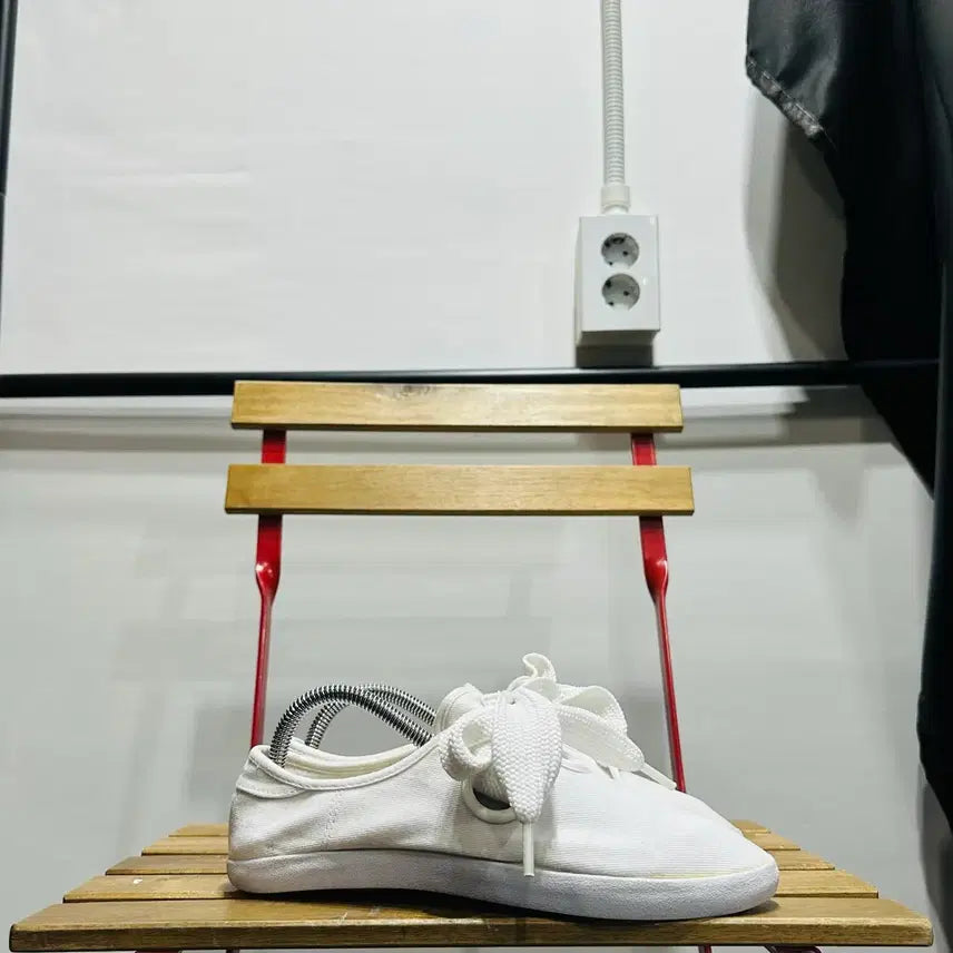 [BUNJANG] Adidas Relay Low Women's Sneakers / 240) 아디다스 스니커즈 여성 여자 신발 리레이스 로우