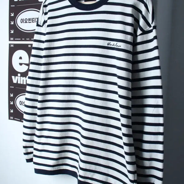 [BUNJANG] Leila Diamond Striped Long Sleeve T-Shirt Navy / (L-XL) 다이아몬드 레이라 긴팔티셔츠 스트라이프 네이비-H35324