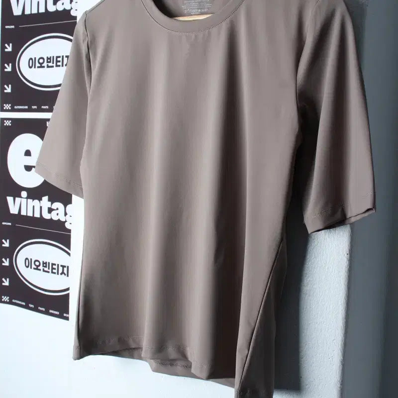 [BUNJANG] Skullpig Basic Short Sleeve T-Shirt Brown / W(XL) 스컬피그 반팔 티셔츠 기능성 무지 브라운 운동-H35328