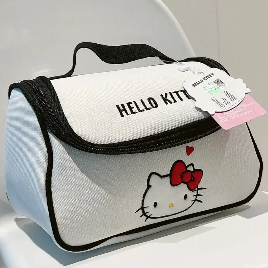 [BUNJANG] Sanrio Hello Kitty Hologram Makeup Travel Pouch / 산리오 헬로키티 메이크업 여행용 파우치