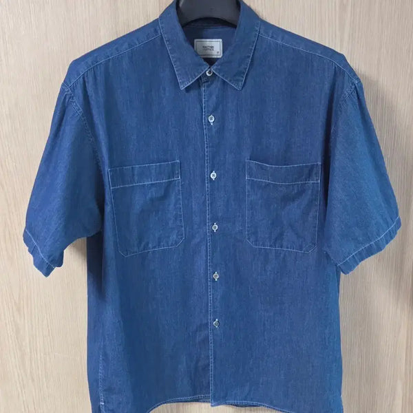 [BUNJANG] Another Office Denim Short Sleeve Shirt Indigo / (착샷) 어나더오피스 데님 반팔 셔츠 writer
