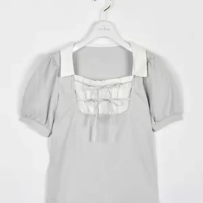 [BUNJANG] Evelyn Ribbon York Collar Top T-shirt Blouse / evelyn 에블린 리본 요크 칼라 탑 티셔츠 블라우스 반팔 스나계 양산형 지뢰계 양지뢰 걸리계